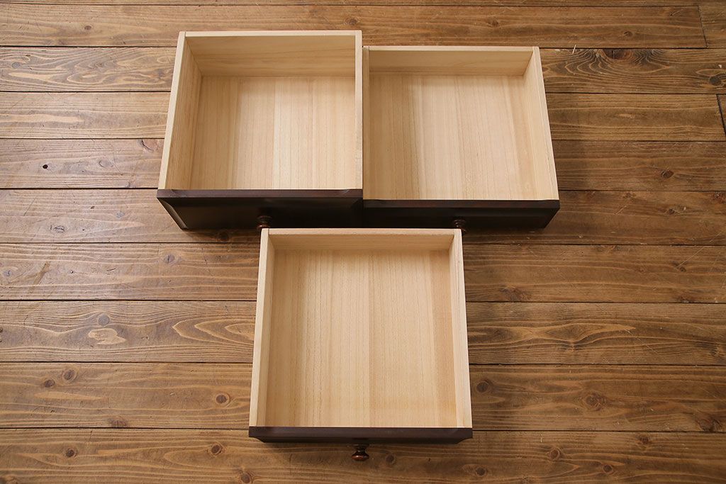 中古　北海道民芸家具　OM118　滑らかな質感が美しいブックケース(食器棚、飾り棚、収納棚)(定価約60万円)(2)