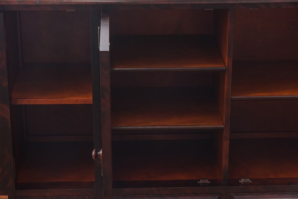 中古　北海道民芸家具　#138　落ち着いた色味のサイドボード(収納棚、戸棚)