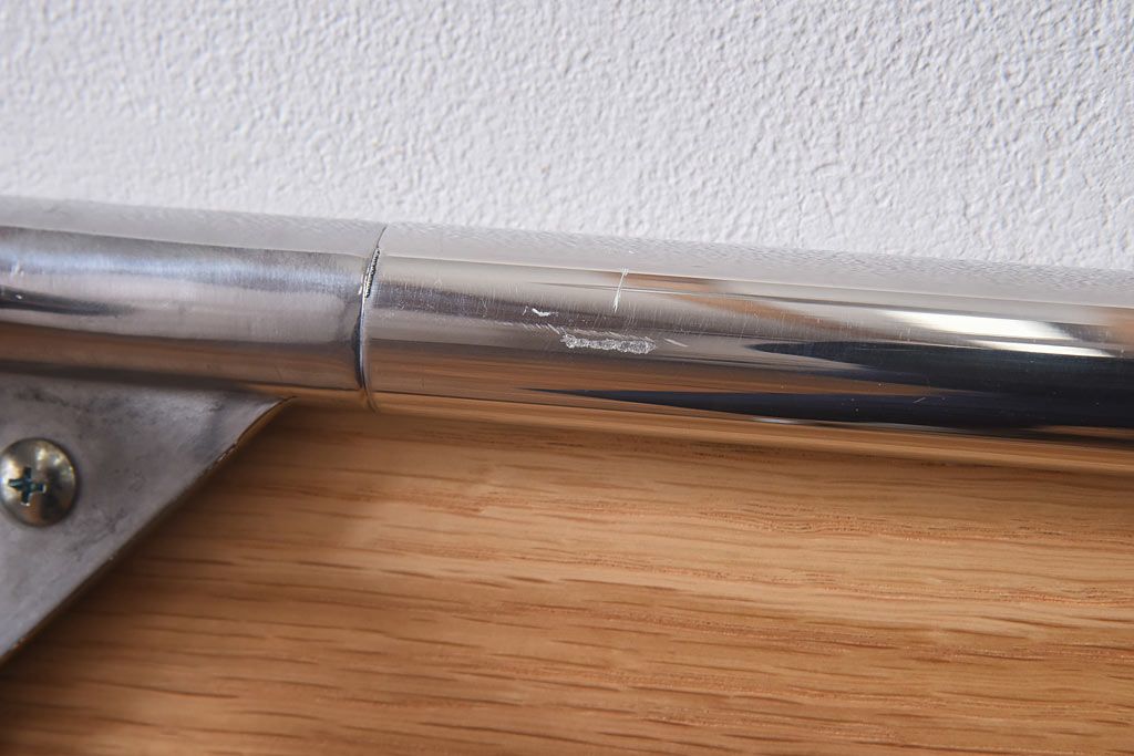 中古 B&B シンプルなディティールが美しいローテーブル(センター 中古 B&B シンプルなディティールが美しいローテーブル(センター