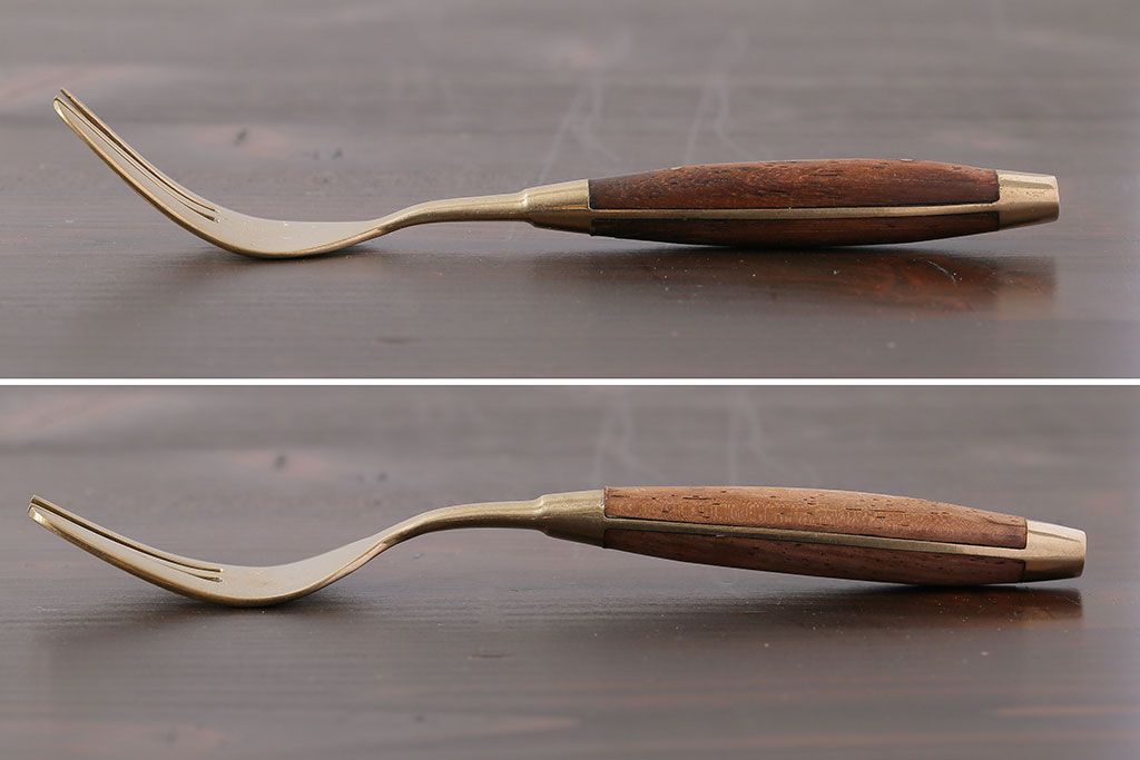 イギリスビンテージ　味のある木製持ち手のフォーク(カトラリー)2本セット