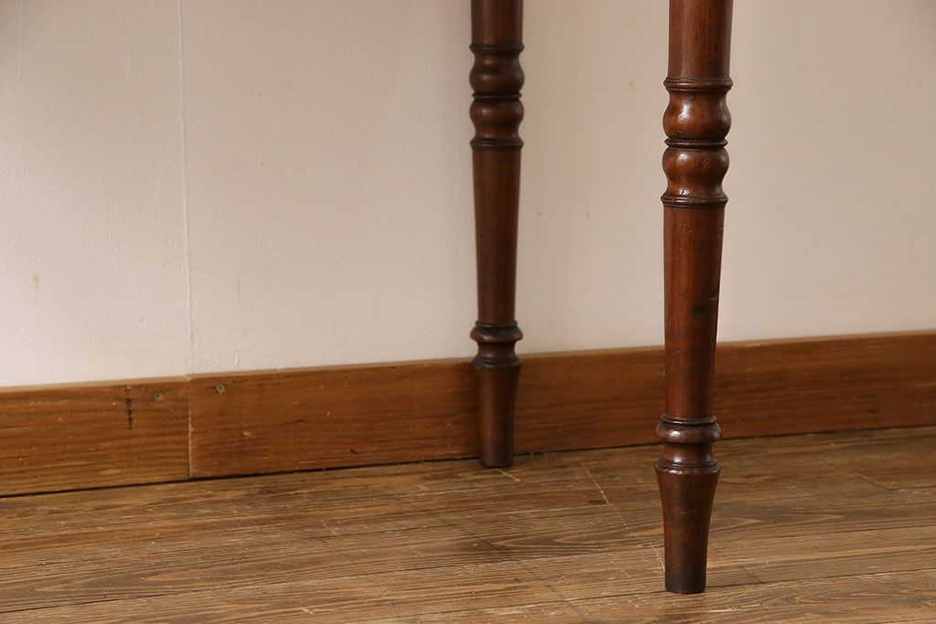 アンティーク家具 イギリスアンティーク ウォールナット材 クラシカルなコンソールテーブル(引き出し、飾り台、サイドテーブル) | ラフジュ工房