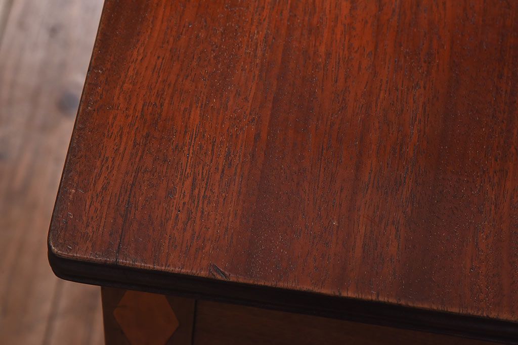 アンティーク家具　アンティーク　マホガニー材　象嵌がお洒落なサイドテーブル(コンソールテーブル  、折りたたみ机)