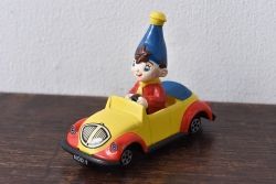 アンティーク雑貨　ビンテージ ERTL(アーテル)社　NODDY(ノディ)　Die Cast Car　ブリキのおもちゃ