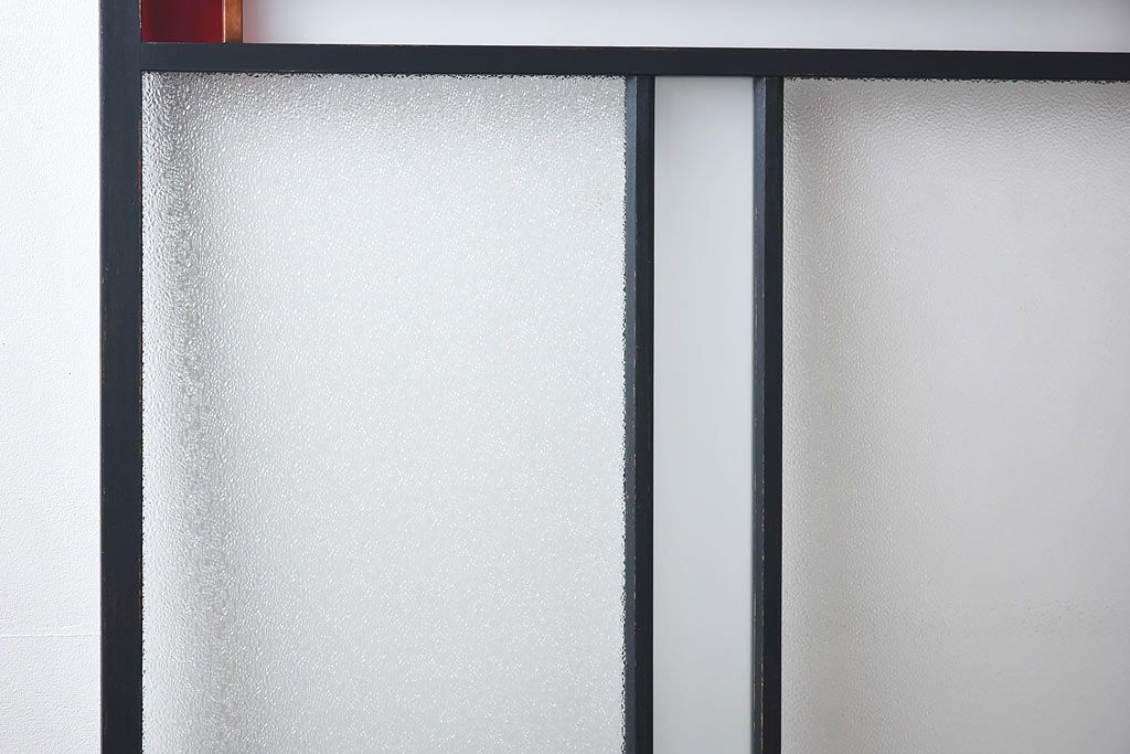 ペイント家具　色ガラス入り　レトロな雰囲気満点のガラス戸(引き戸、建具)2枚組