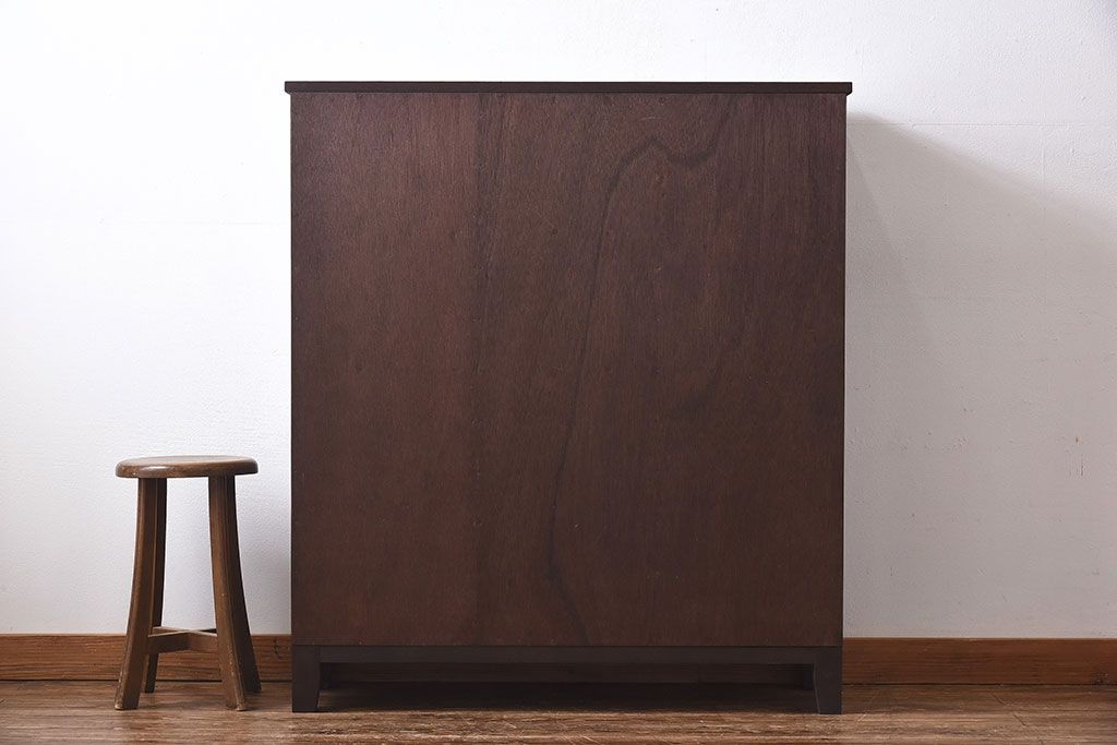 ラフジュ工房オリジナル　古材使用　4×3マス　丸い取っ手が愛らしいパタパタ扉付き収納棚(キャビネット、下駄箱、ロッカー)