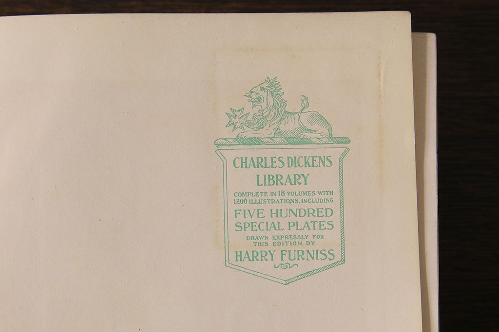 アンティーク雑貨　英国アンティーク　CHARLES DICKENS(チャールズ・ディケンズ)　洋書(本、英字本、小説)2冊セット(2)