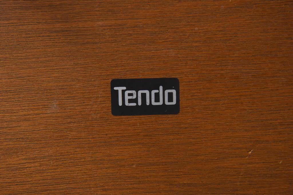 アンティーク雑貨　中古　天童木工　シンプルなラウンド型サイドテーブル(センターテーブル、コーヒーテーブル、花台)(3)