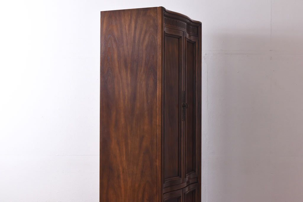 中古　DREXEL HERITAGE(ドレクセルヘリテイジ)　Grand Villa(グランドヴィラ)　Bar Wall Unit キャビネット(収納棚)(定価約69万円)(1)