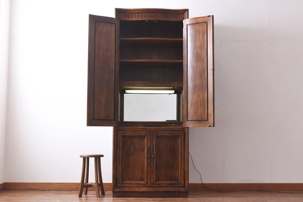 中古　DREXEL HERITAGE(ドレクセルヘリテイジ)　Grand Villa(グランドヴィラ)　Bar Wall Unit キャビネット(収納棚)(定価約69万円)(1)