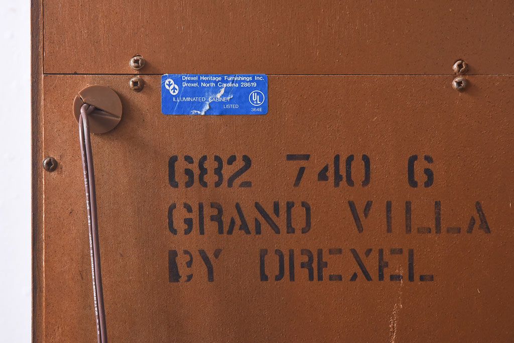 中古　DREXEL HERITAGE(ドレクセルヘリテイジ)　Grand Villa(グランドヴィラ)　Bar Wall Unit キャビネット(収納棚)(定価約69万円)(2)