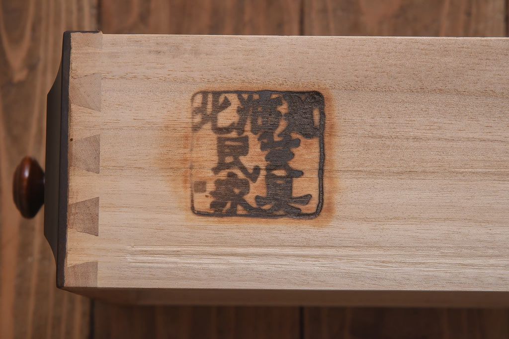 【S様ご成約済・ご決済用】中古　北海道民芸家具　上品な雰囲気漂うビューローブックケース(ライティングビューロー、机、本箱、収納棚)(定価約49万円)(1)