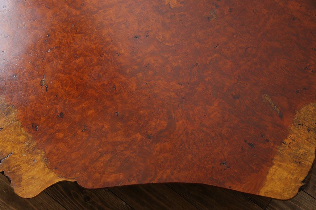 アンティーク家具　昭和後期　カリン鳥眼杢材　花梨　木そのままの味わいが存在感を放つローテーブル(座卓)