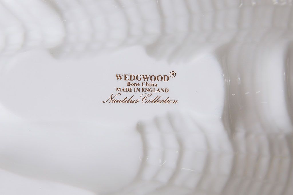 アンティーク雑貨　中古　イギリス Wedgwood(ウェッジウッド)　NAUTILUS(ノーチラス)　シェルプレート・大(ディッシュ)(1)