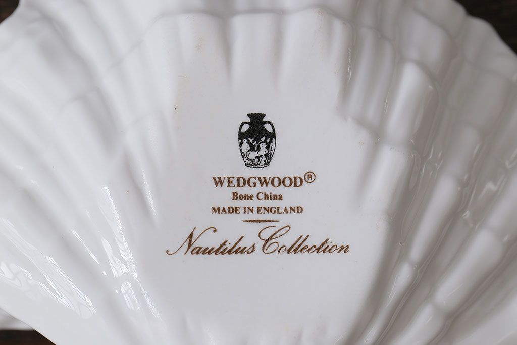 アンティーク雑貨　中古　イギリス Wedgwood(ウェッジウッド)　NAUTILUS(ノーチラス)　シェル型　ナッツディッシュ3枚セット(プレート)