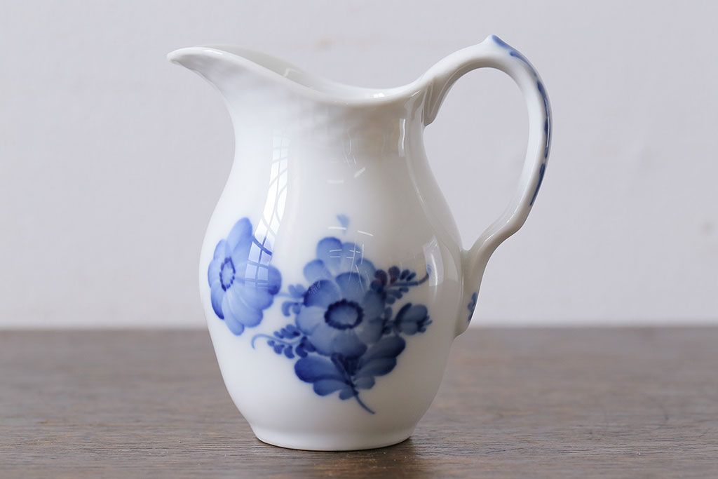 アンティーク雑貨　中古　ROYAL COPENHAGEN(ロイヤルコペンハーゲン)　ブルーフラワー　ジャグS(ミルクポット)(2)