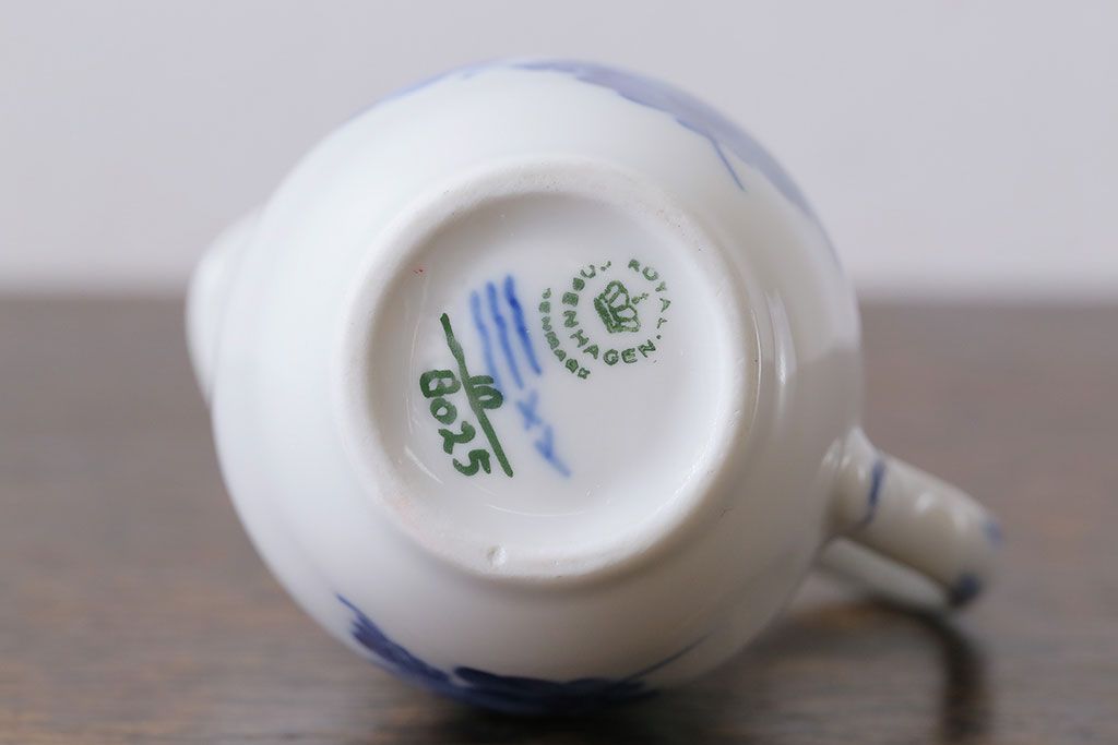 アンティーク雑貨　中古　ROYAL COPENHAGEN(ロイヤルコペンハーゲン)　ブルーフラワー　ジャグS(ミルクポット)(2)