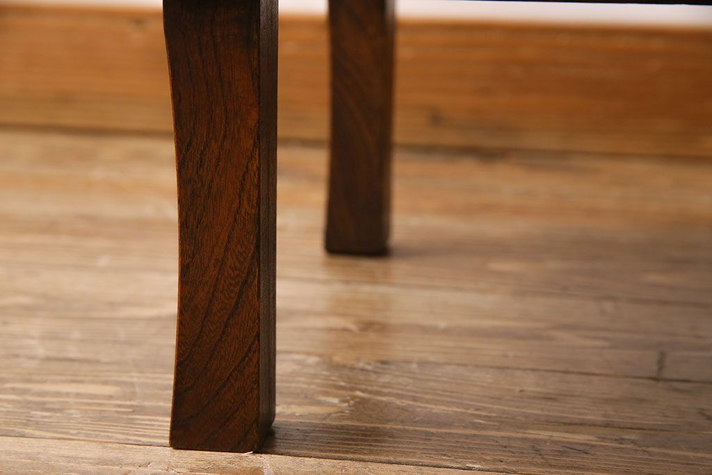 レトロ家具　昭和レトロ　栓材　木のぬくもり溢れる丸ちゃぶ台(座卓、ローテーブル)