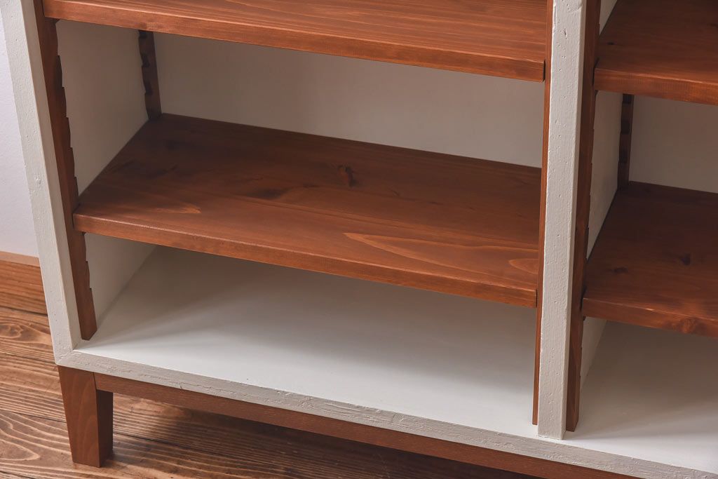 ペイント家具　ナチュラルなお部屋にぴったりな明るい色合いのオープンラック(陳列棚、本棚、ブックシェルフ)