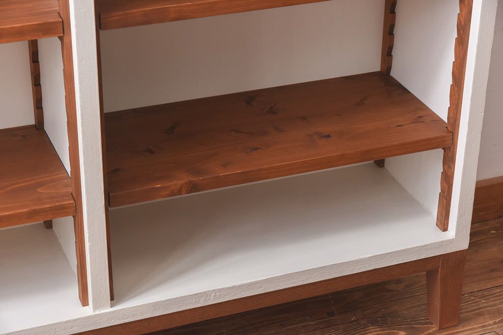 ペイント家具　ナチュラルなお部屋にぴったりな明るい色合いのオープンラック(陳列棚、本棚、ブックシェルフ)