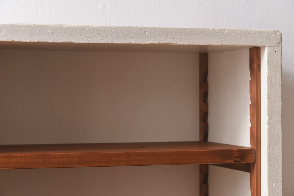 ペイント家具　ナチュラルなお部屋にぴったりな明るい色合いのオープンラック(陳列棚、本棚、ブックシェルフ)