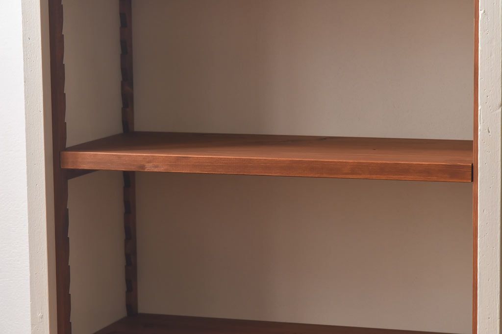 ペイント家具　ナチュラルなお部屋にぴったりな明るい色合いのオープンラック(陳列棚、本棚、ブックシェルフ)