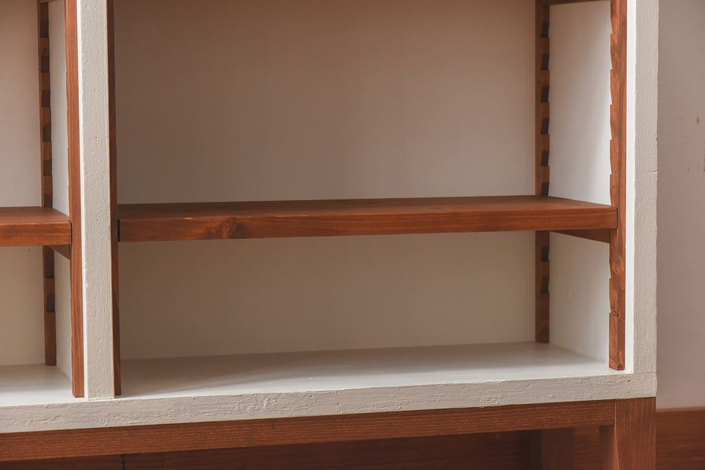 ペイント家具　ナチュラルなお部屋にぴったりな明るい色合いのオープンラック(陳列棚、本棚、ブックシェルフ)