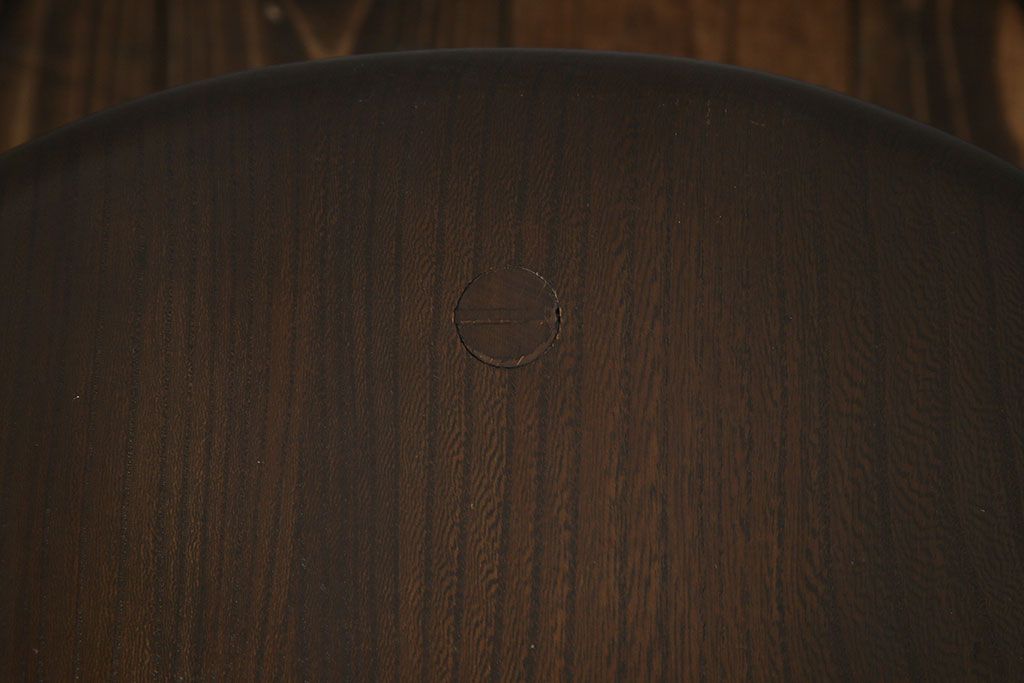 アンティーク雑貨　イギリス ERCOL(アーコール)　丸いシルエットが愛らしいネストテーブル(カフェテーブル、サイドテーブル)