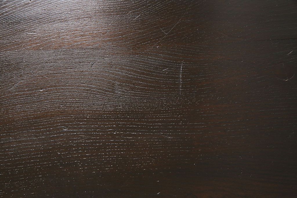 アンティーク雑貨　イギリス ERCOL(アーコール)　丸いシルエットが愛らしいネストテーブル(カフェテーブル、サイドテーブル)