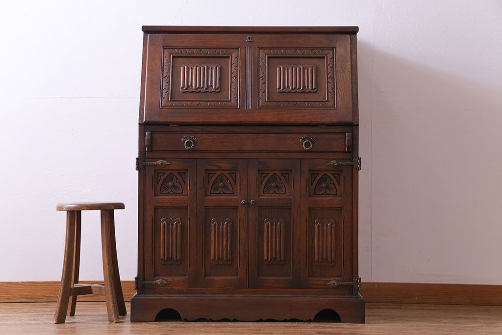 中古　old charm(オールドチャーム)　オーク材　珍しい作りのビューロー(ワークデスク、在宅ワーク、在宅用、キャビネット、収納棚)
