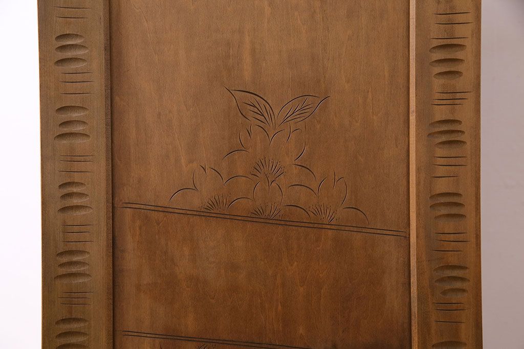 中古　伝統工芸軽井沢彫り　華やかな印象のドレッシングチェスト(ドレッサー、鏡、ミラー)