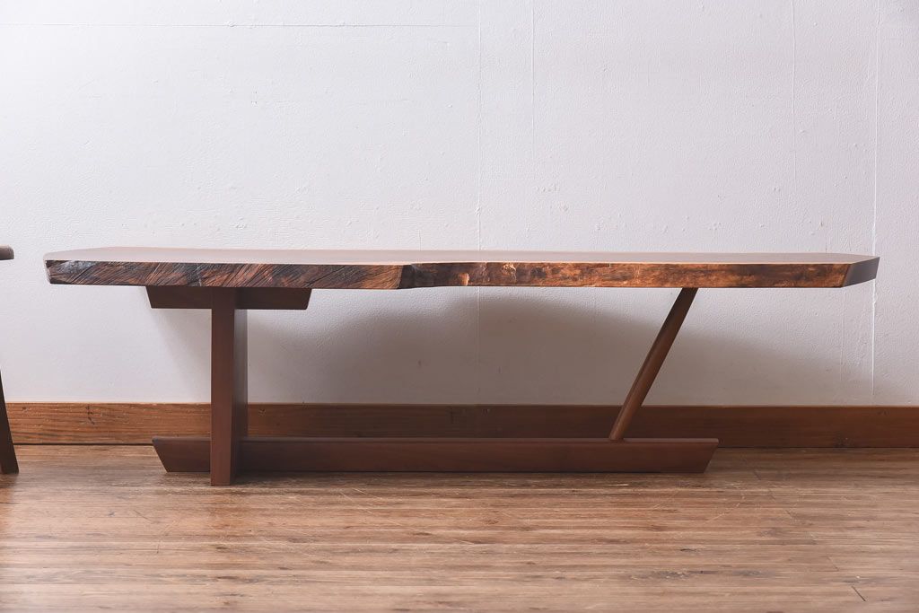 中古美品　ジョージナカシマ　桜製作所　クラロウォールナット材　MINGURENII COFFEE TABLE 　コーヒーテーブル(ジョージ・ナカシマ、ミングレンII、センターテーブル、ローテーブル、机)(定価約95万円)