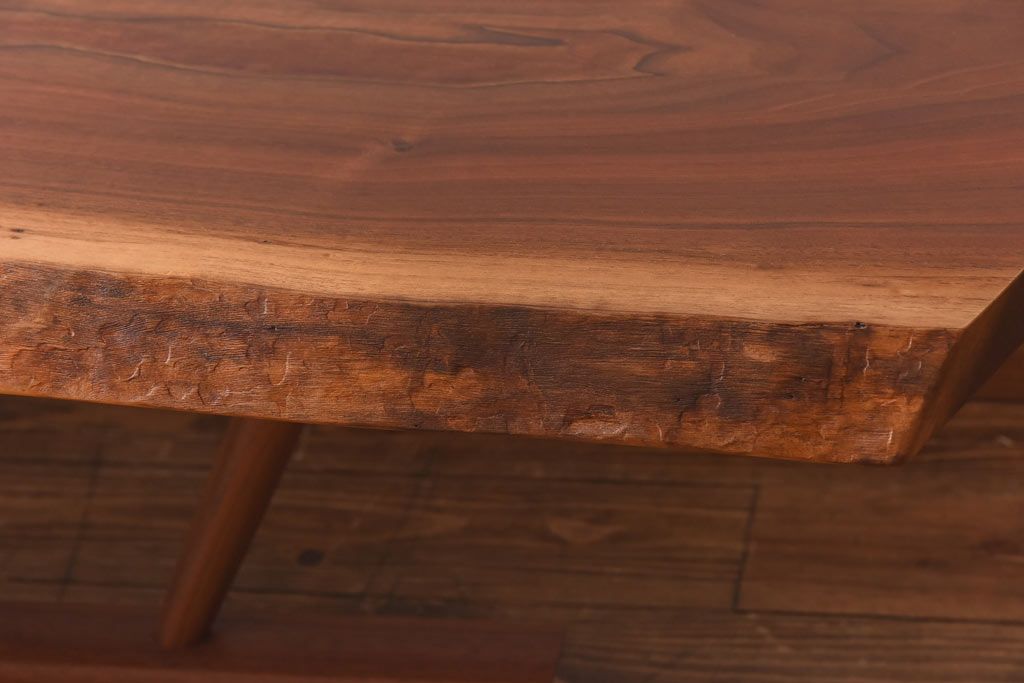 中古美品　ジョージナカシマ　桜製作所　クラロウォールナット材　MINGURENII COFFEE TABLE 　コーヒーテーブル(ジョージ・ナカシマ、ミングレンII、センターテーブル、ローテーブル、机)(定価約95万円)