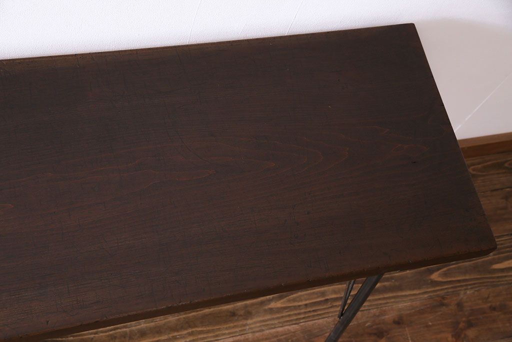 桂材一枚板　リメイク　味わいある古材を使用したアイアンサイドテーブル(作業台、飾り台、カフェテーブル)(2)