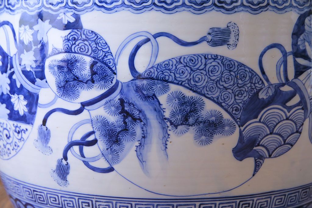 アンティーク雑貨　昭和初期　瓢箪の窓絵が上品な雰囲気の瀬戸火鉢(鉢カバー)