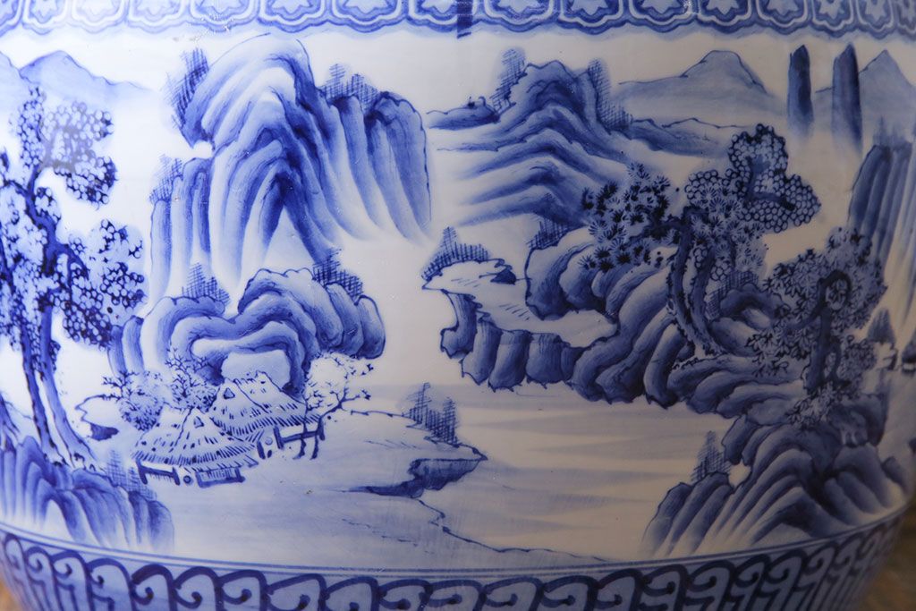 アンティーク雑貨　昭和初期　山水図　どっしりとした佇まいの瀬戸火鉢(鉢カバー)