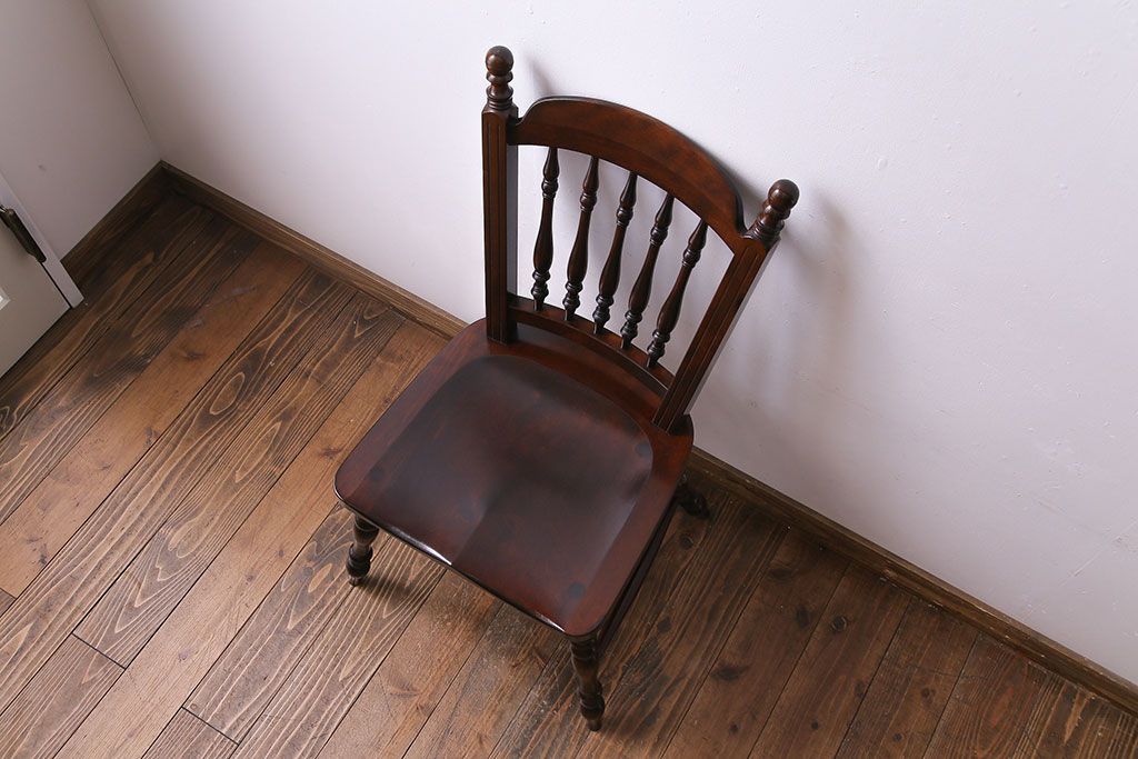 中古　松本民芸家具　#1　アンティーク調にも馴染む安川式スピンドルチェア(ダイニングチェア)(2)