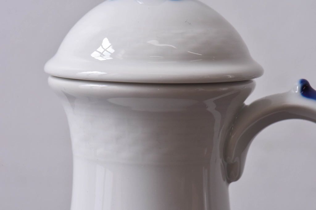 アンティーク雑貨　中古　ROYAL COPENHAGEN(ロイヤルコペンハーゲン)　ブルーフラワー　プレイン　コーヒーポット(ピッチャー、洋食器)(2)