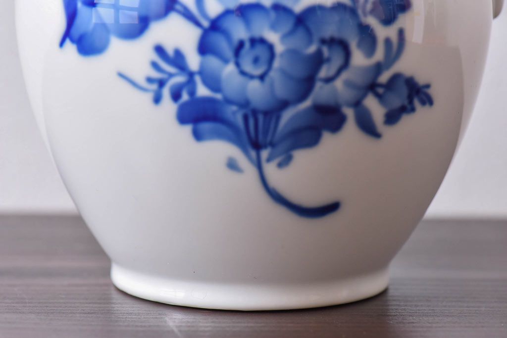 アンティーク雑貨　中古　ROYAL COPENHAGEN(ロイヤルコペンハーゲン)　ブルーフラワー　プレイン　コーヒーポット(ピッチャー、洋食器)(2)