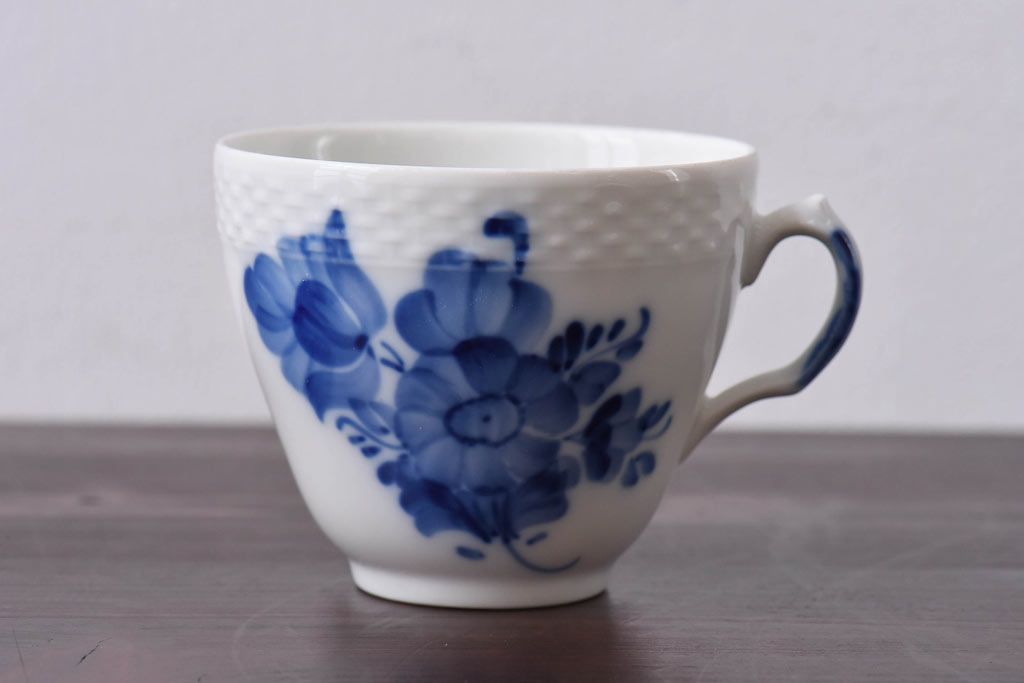 アンティーク雑貨　中古　ROYAL COPENHAGEN(ロイヤルコペンハーゲン)　blue flower　カップ&ソーサー(コーヒーカップ、洋食器)2客セット