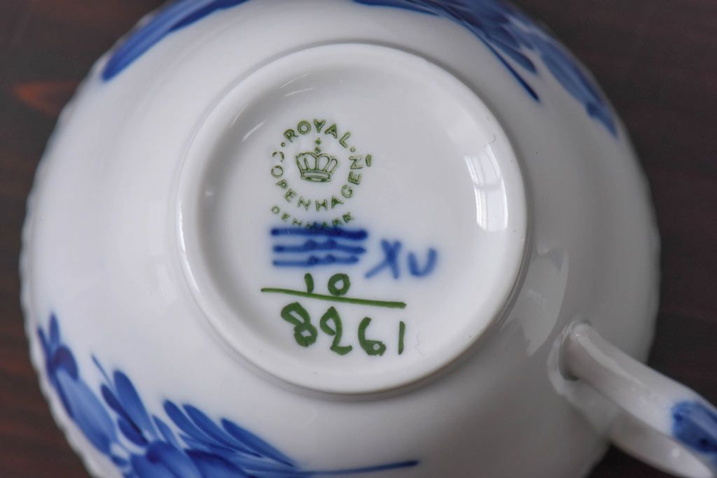 アンティーク雑貨　中古　ROYAL COPENHAGEN(ロイヤルコペンハーゲン)　blue flower　カップ&ソーサー(コーヒーカップ、洋食器)2客セット