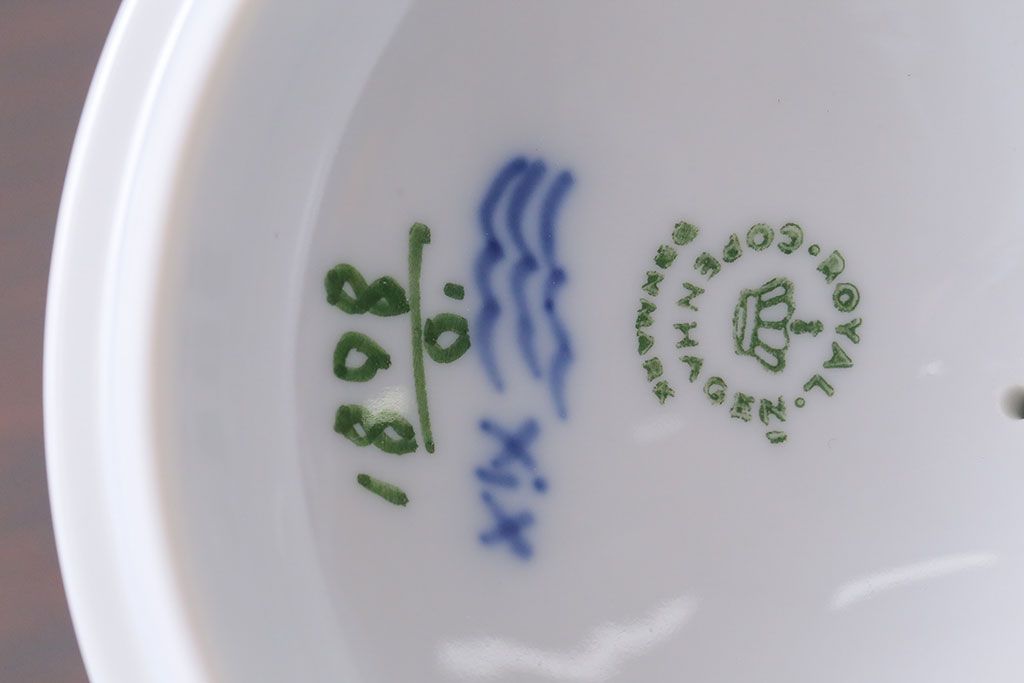 アンティーク雑貨　中古　ROYAL COPENHAGEN(ロイヤルコペンハーゲン)　ブルーフラワー　シュガーボウル(シュガーポット、洋食器)