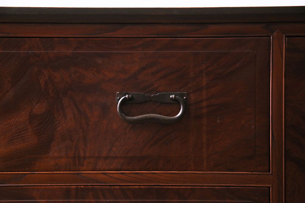 アンティーク家具　昭和初期　美しい杢目と上品な佇まいが魅力のローボード(サイドチェスト、箪笥)