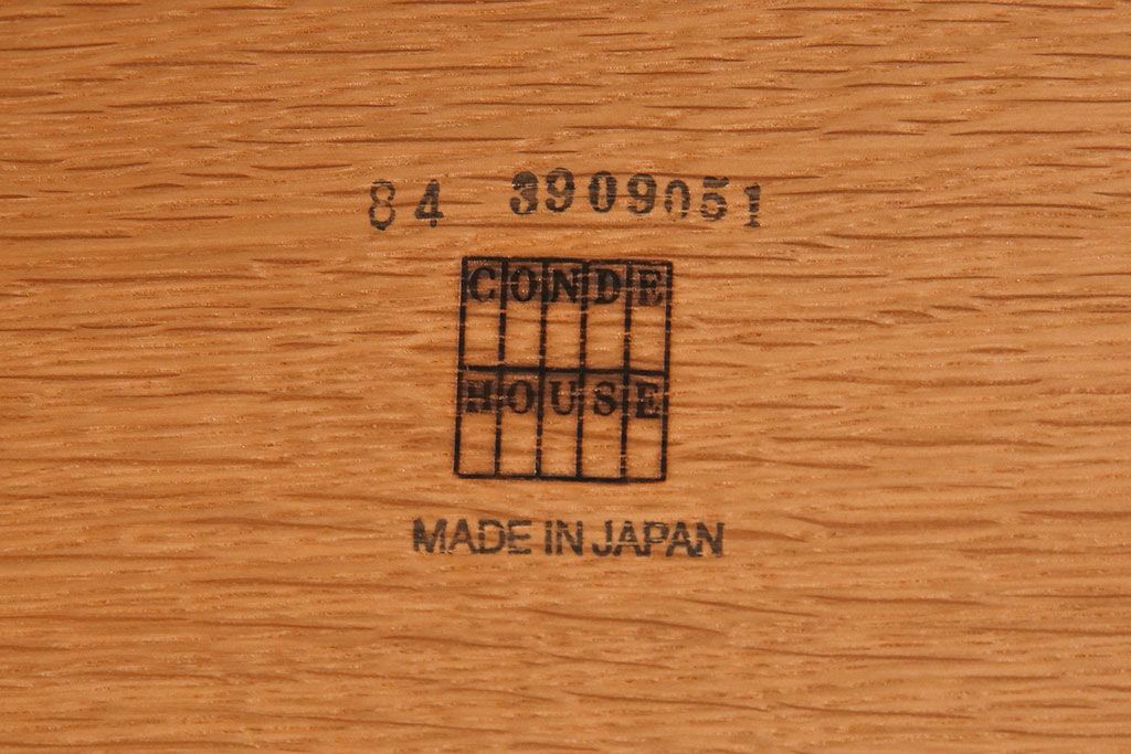 中古　CONDE HOUSE(カンディハウス)　ハカマ ダイニングラウンドテーブル(定価約40万9千円)