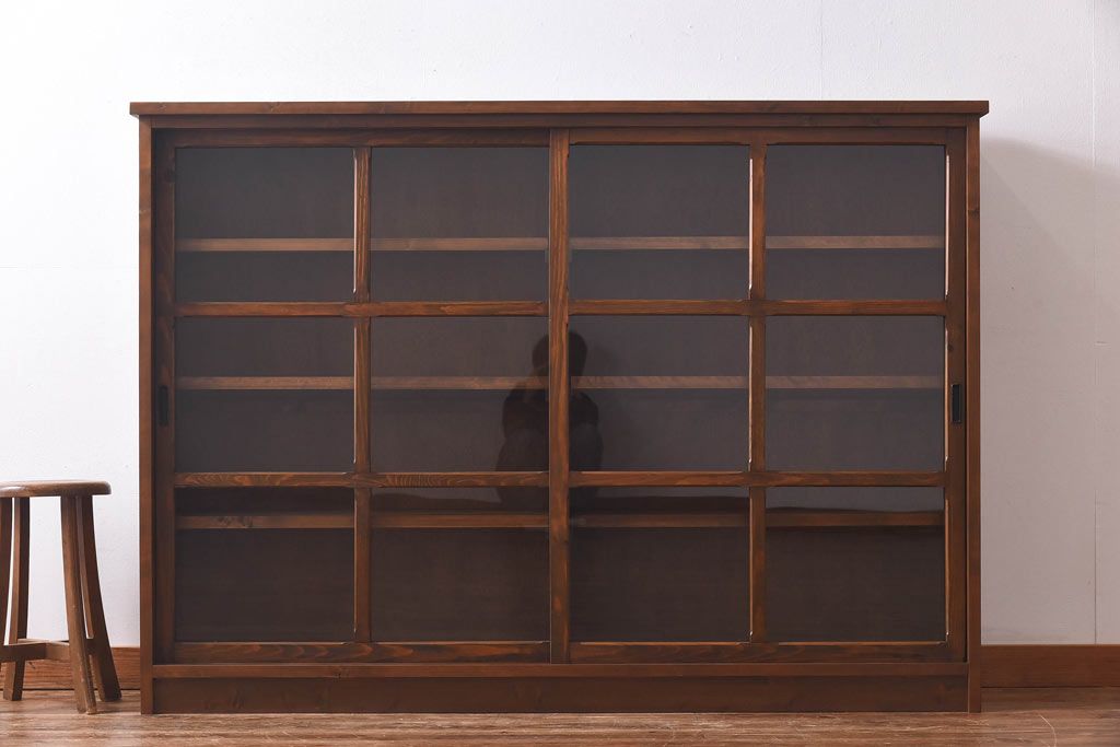 ラフジュ工房オリジナル　古い建具を活かしたガラス戸棚(食器棚、収納棚、陳列棚、キッチンボード)(1)