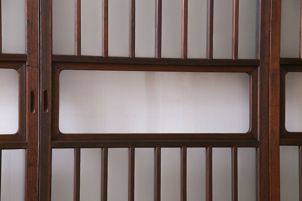 昭和中期　落ち着いた和の雰囲気を感じられる格子ガラス戸(引き戸、建具)4枚セット