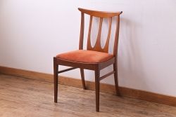 北欧家具　G-PLAN(ジープラン)　洗練された雰囲気のダイニングチェア(椅子)