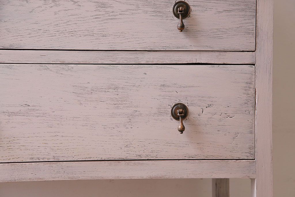 ペイント家具　淡いカラーが可愛らしいイギリスアンティークのドレッサー(ドレッシングチェスト、ミラー)