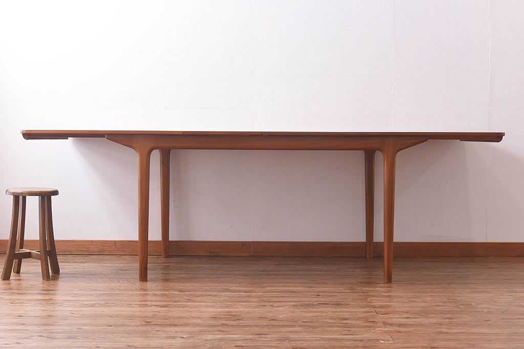ヴィンテージ家具　北欧ビンテージ　A.H.Mackintosh(マッキントッシュ)エクステンションテーブル(ダイニングテーブル)