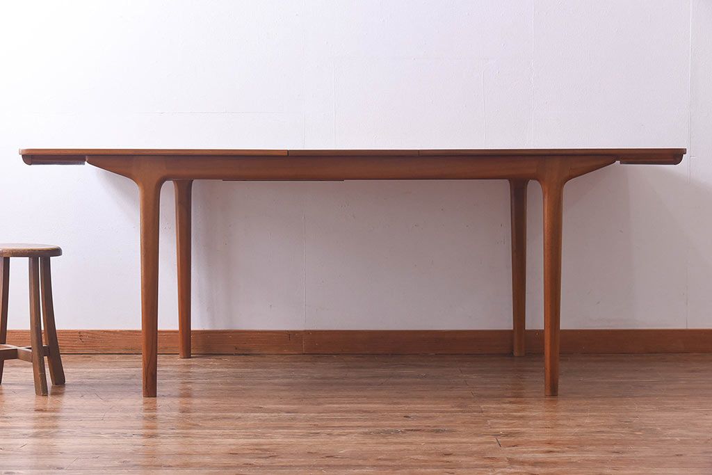 ヴィンテージ家具　北欧ビンテージ　A.H.Mackintosh(マッキントッシュ)エクステンションテーブル(ダイニングテーブル)