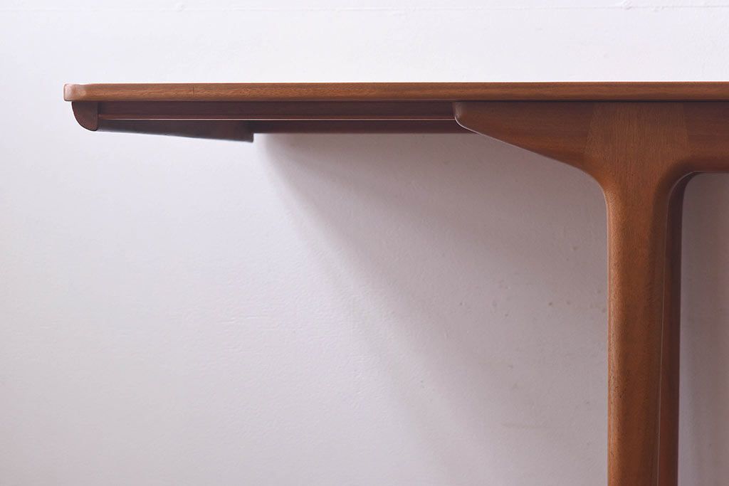 ヴィンテージ家具　北欧ビンテージ　A.H.Mackintosh(マッキントッシュ)エクステンションテーブル(ダイニングテーブル)